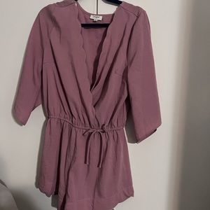 Umgee like new shorts with scollop edge romper